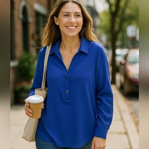 Milano Purple Blouse Rectangular Buttons Lightweight  Vee Neck L